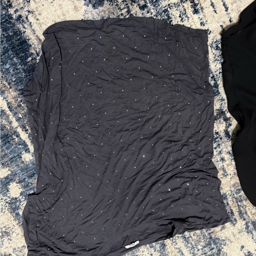 Maurices Charcoal Short Sleeve Tee with White Speckles